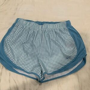 NWT - Nike Tempo shorts Size Large